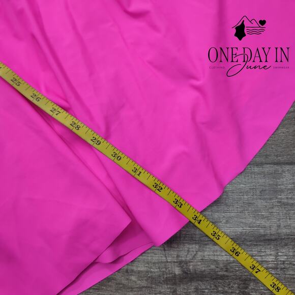 B2Prity Cross Front Tie Back Cut Out Swimdress Swimsuit Size 2XL - Picture 6 of 7